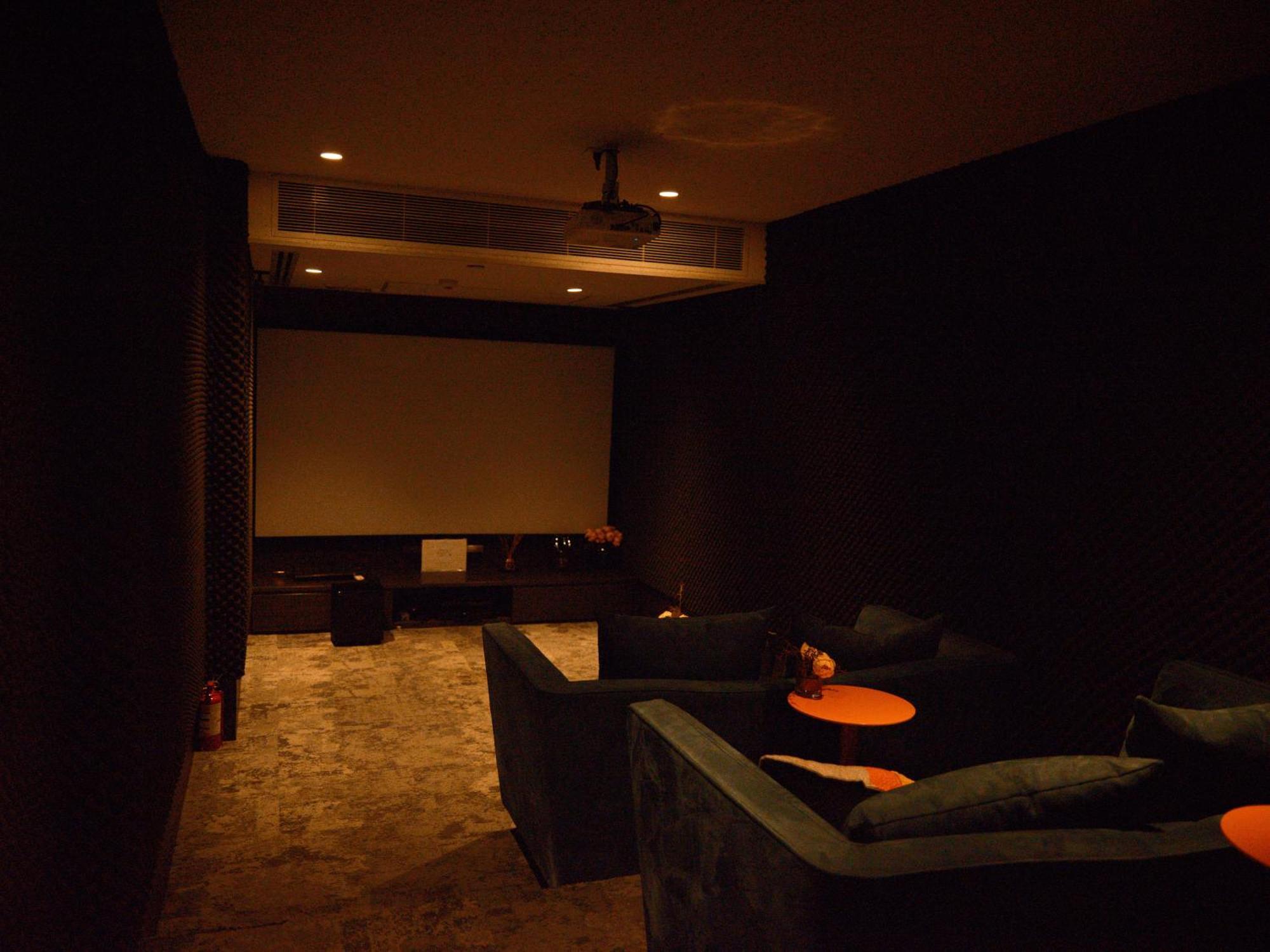 The Soul Series, High Floor, Rooftop Pool