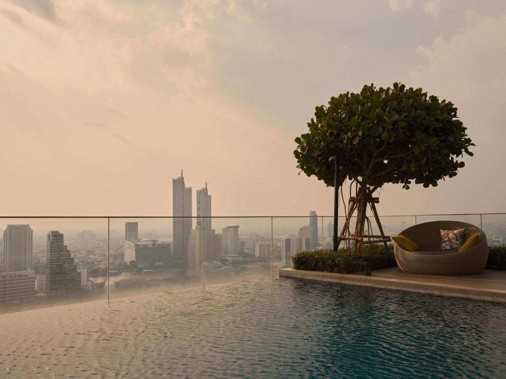 The Soul Series, High Floor, Rooftop Pool